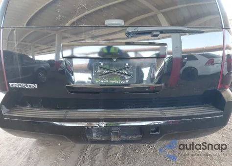 2007 GMC Yukon Slt from USA, damaged, VIN 1GKFC13J17R370119